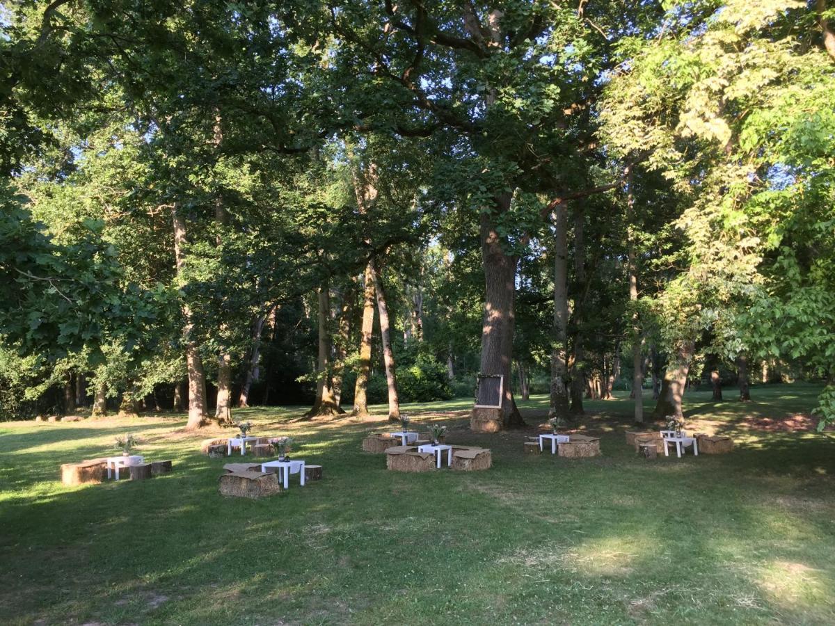 Bed and Breakfast Le Moulin Bleu Saint Cyr-sous-Dourdan Экстерьер фото