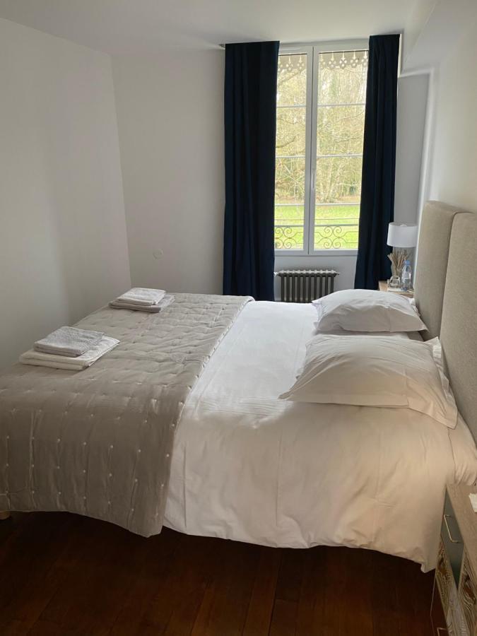 Bed and Breakfast Le Moulin Bleu Saint Cyr-sous-Dourdan Экстерьер фото