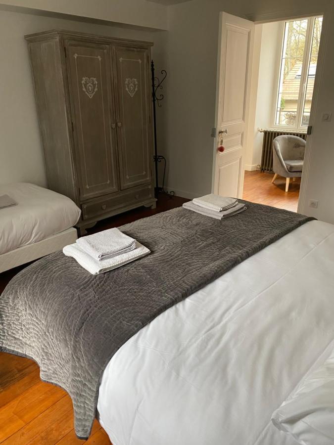 Bed and Breakfast Le Moulin Bleu Saint Cyr-sous-Dourdan Экстерьер фото
