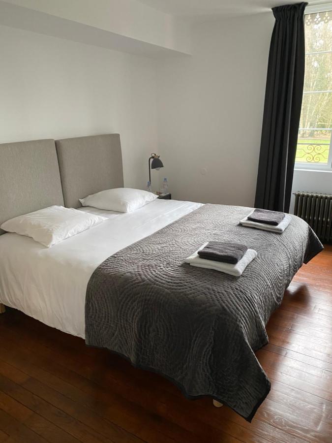 Bed and Breakfast Le Moulin Bleu Saint Cyr-sous-Dourdan Экстерьер фото