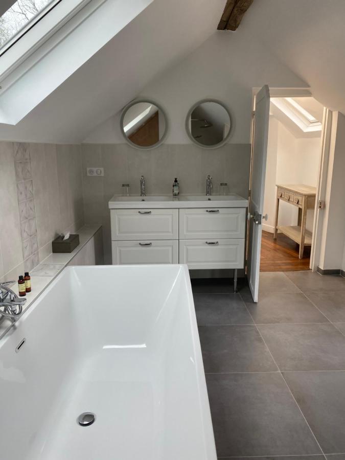 Bed and Breakfast Le Moulin Bleu Saint Cyr-sous-Dourdan Экстерьер фото