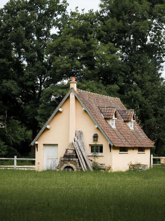 Bed and Breakfast Le Moulin Bleu Saint Cyr-sous-Dourdan Экстерьер фото